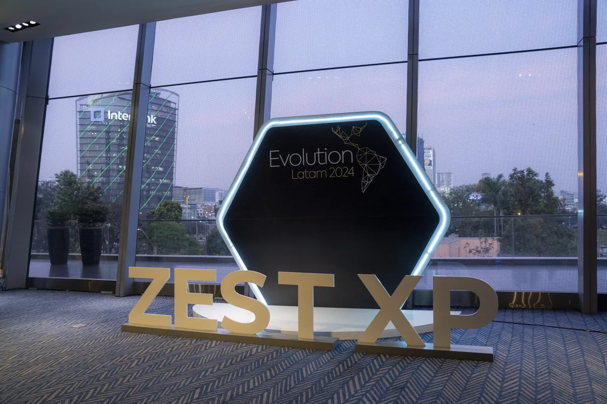 La gigante brasileña XP apunta al mercado hispano parlante latinoamericano de la mano de la peruana Zest y también va por residentes en EEUU